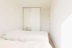 Apartment Close to the sea Wall of Mariakerke