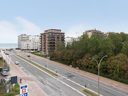 South Facing Apartment With Terrace