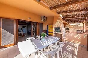 Charming Seaside Apartment