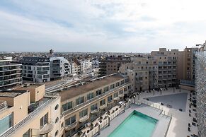 Apartment With Terrace and sea View in Mariakerke