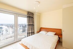 Apartment With Terrace and sea View in Mariakerke