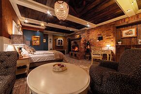 Paul's Fantasia Boutique Suites