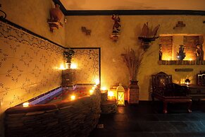 Paul's Fantasia Boutique Suites