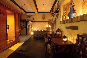 Paul's Fantasia Boutique Suites