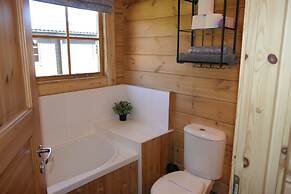 Willowbank Lodges