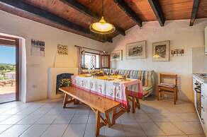 Lovely Apartment Near the sea