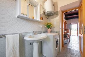 Lovely Apartment Near the sea