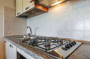 Lovely Apartment Near the sea