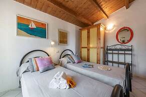 Lovely Apartment Near the sea