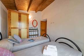 Lovely Apartment Near the sea