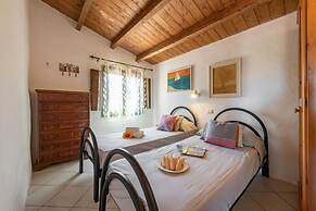 Lovely Apartment Near the sea