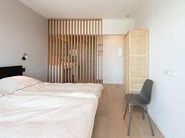 Apartment With Marina View