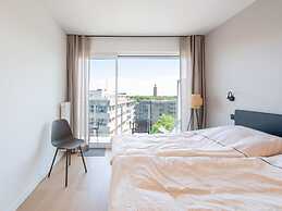 Apartment With Marina View