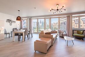 Beautiful Apartment With Central Location