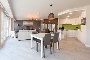 Beautiful Apartment With Central Location