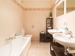 Apartment in Ostend Near Shopping Street