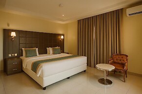 Maxbe Continental Hotel