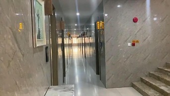 Maxbe Continental Hotel
