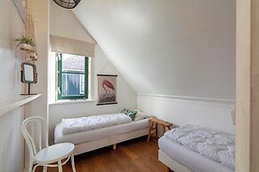 Elegant Home by the Beach