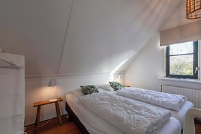 Elegant Home by the Beach