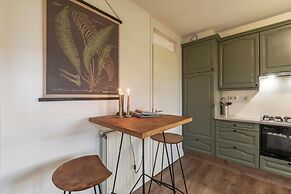 Elegant Home by the Beach