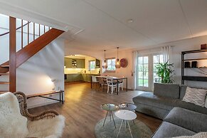 Elegant Home by the Beach