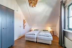 Elegant Home by the Beach