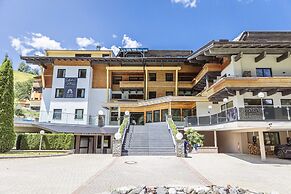 Apartment in Saalbach Near ski Area