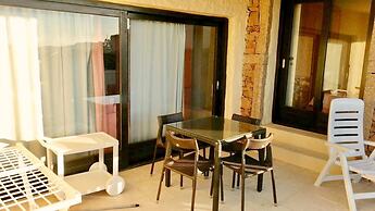 Seaside Apartment Baja Sardinia - 6pl June & July - 150 m From Smerald