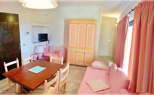Seaside Apartment Baja Sardinia - 6pl June & July - 150 m From Smerald