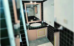 Seaside Apartment Baja Sardinia - 6pl June & July - 150 m From Smerald