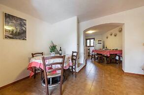 Appealing Apartment Near the sea