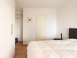 Sunny Apartment With Large Terrace