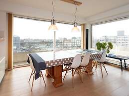 Sunny Apartment With Large Terrace