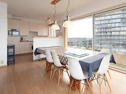 Sunny Apartment With Large Terrace