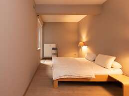 Apartment With Side sea View