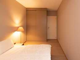 Apartment With Side sea View