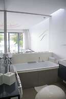 Baystone Boutique Hotel & Spa