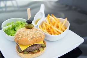 Baystone Boutique Hotel & Spa