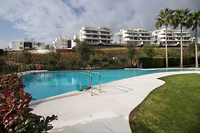 Happy Travel Higueron West