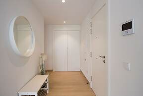 Happy Travel Higueron West