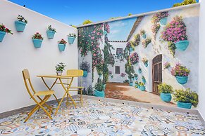 Andalusian Apartment By Seric