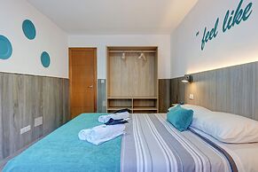 Andalusian Apartment By Seric