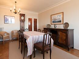 Classic Beach Apartment