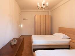 Classic Beach Apartment