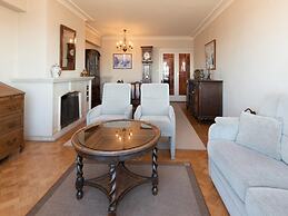 Classic Beach Apartment