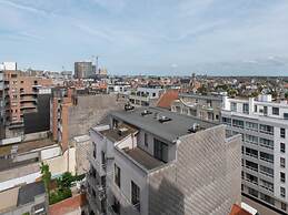 Apartment With Terrace and sea View in Mariakerke