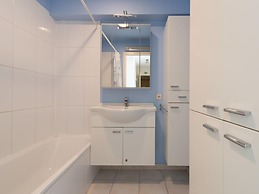 Apartment With Terrace and sea View in Mariakerke