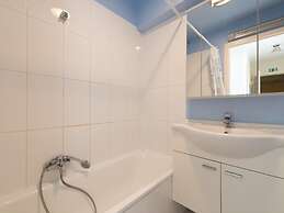 Apartment With Terrace and sea View in Mariakerke