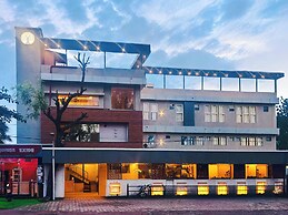 Hotel Vatika Inn